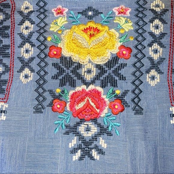 Johnny Was 3J Workshop Women's Floral High-Low Hem Button Down Long Sleeve Shirt - Picture 11 of 15